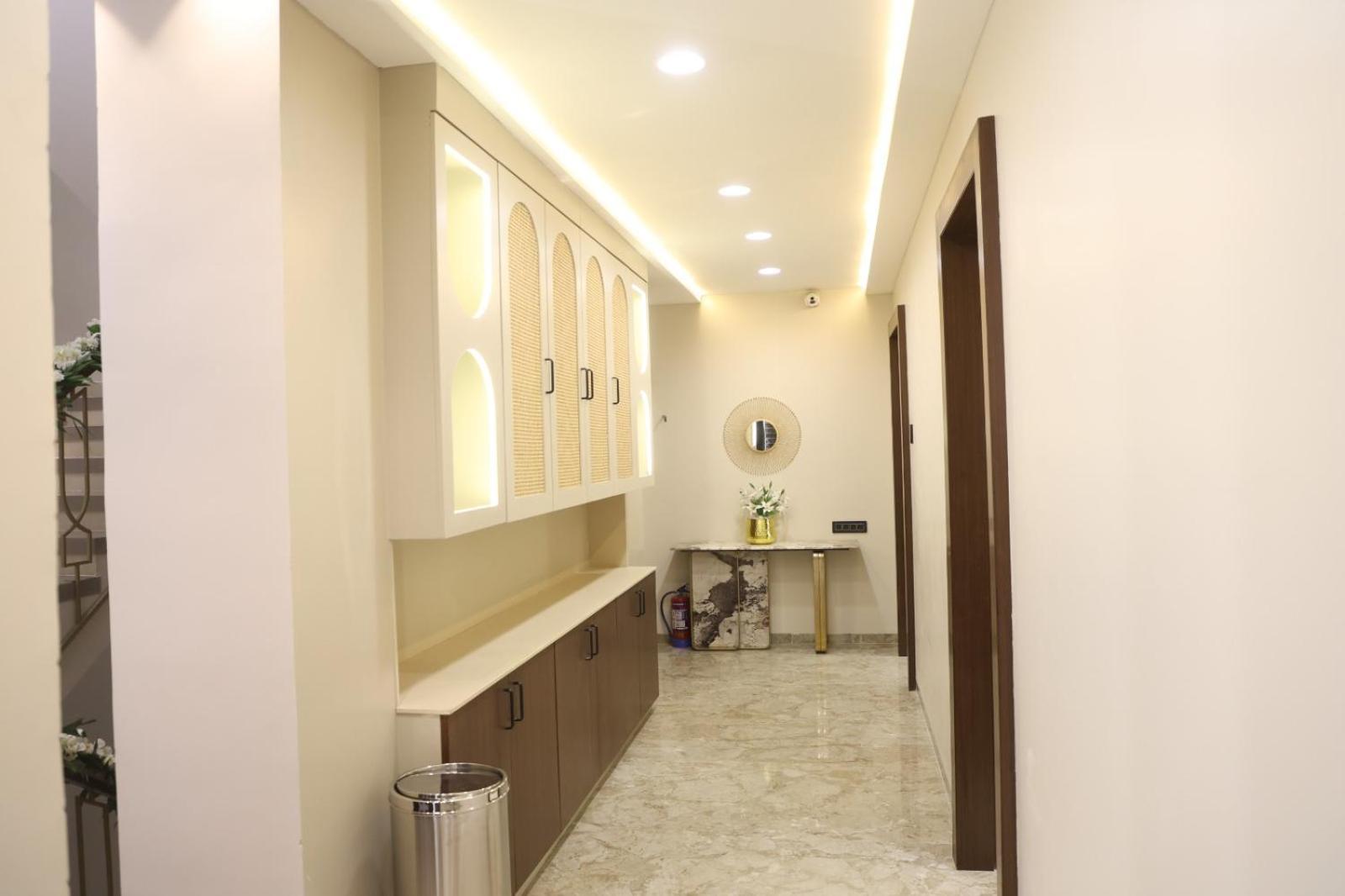 The Meera Hotel Ujjain Eksteriør billede
