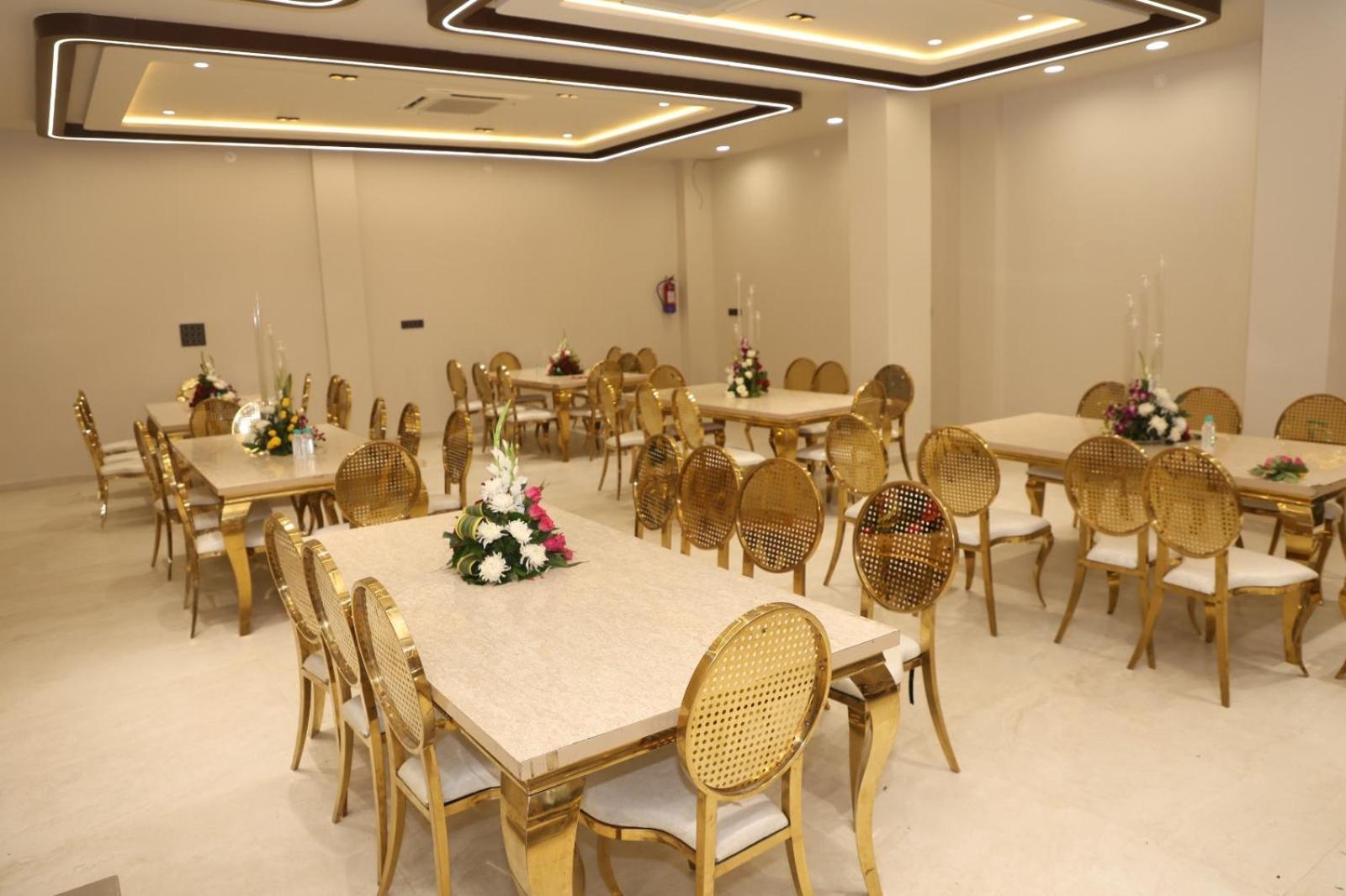 The Meera Hotel Ujjain Eksteriør billede
