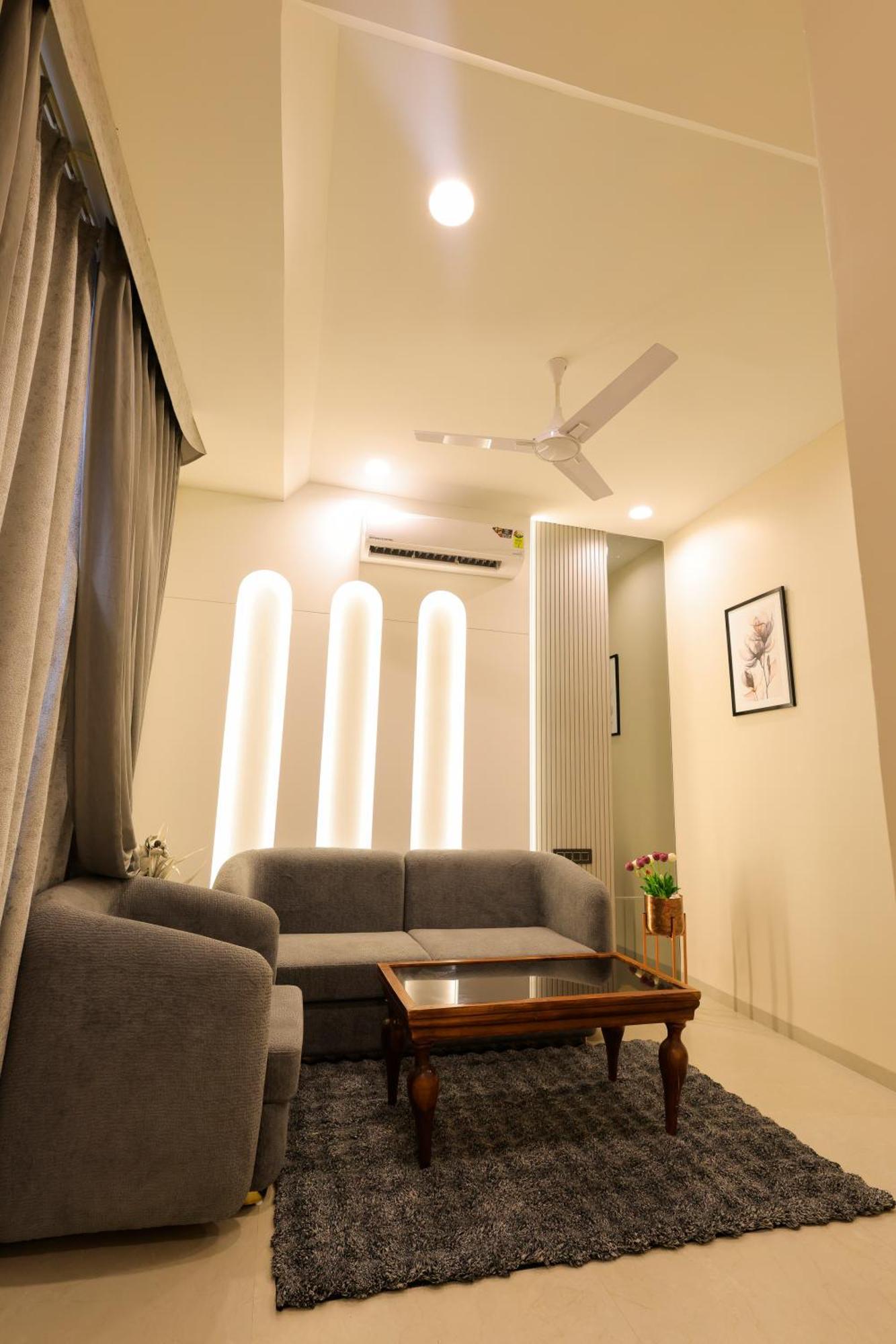 The Meera Hotel Ujjain Eksteriør billede